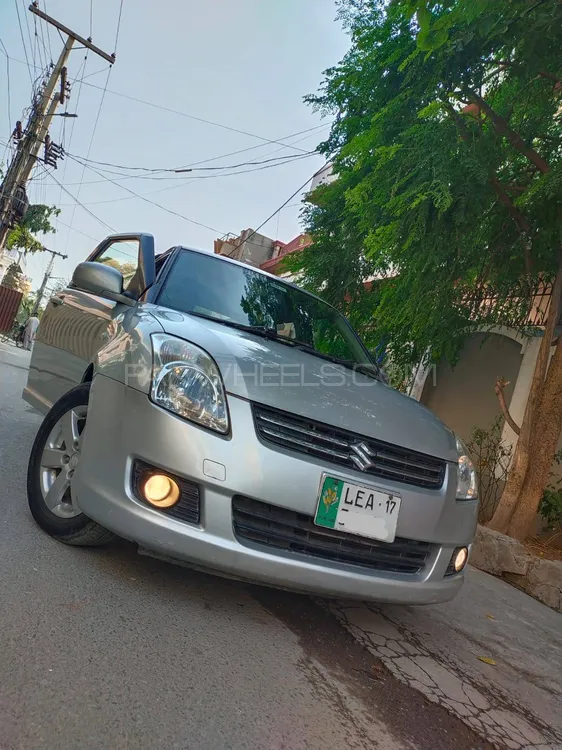 Suzuki Swift 2017 for Sale in Lahore Image-1