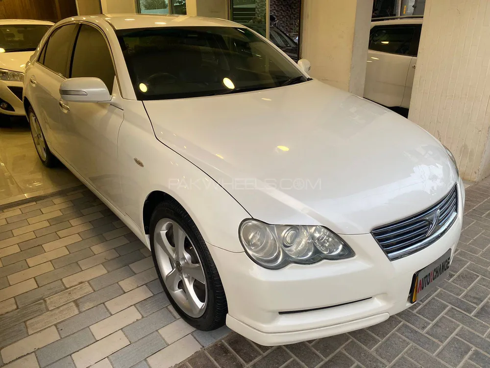 Toyota Mark X 2004 for Sale in Karachi Image-1