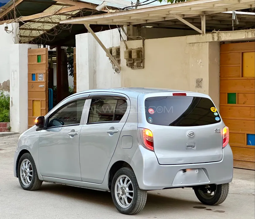 Daihatsu Move 2018 for Sale in Karachi Image-1