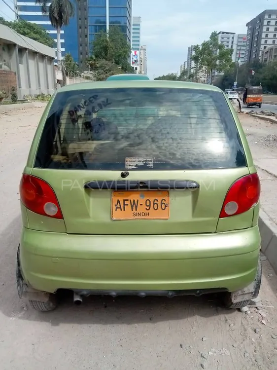 Chevrolet Exclusive 2004 for Sale in Karachi Image-1