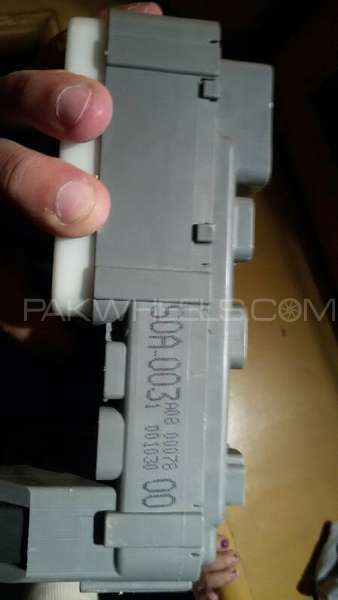 Accord CF3 Fuse unit. Model 1998 to 2003 For Sale Image-1