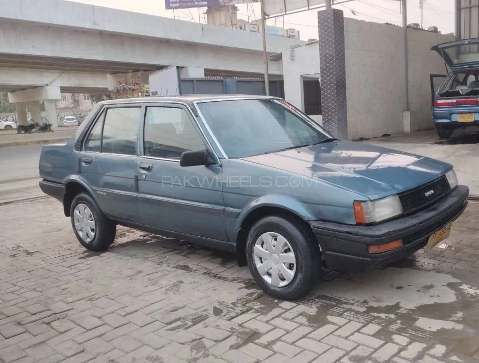 Toyota Corolla GL Saloon 1984 for sale in Karachi | PakWheels