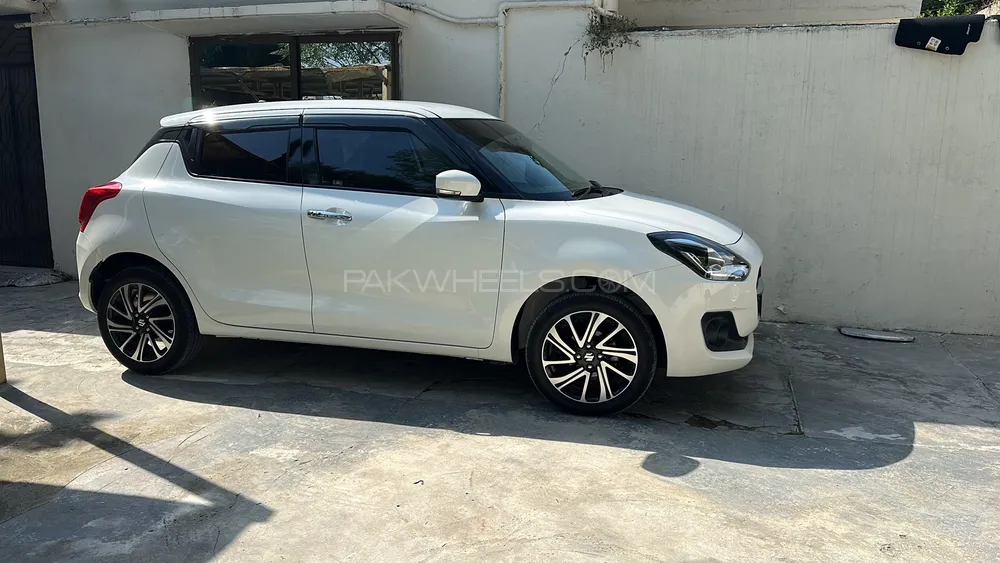 Suzuki Swift 2022 for Sale in Chakwal Image-1