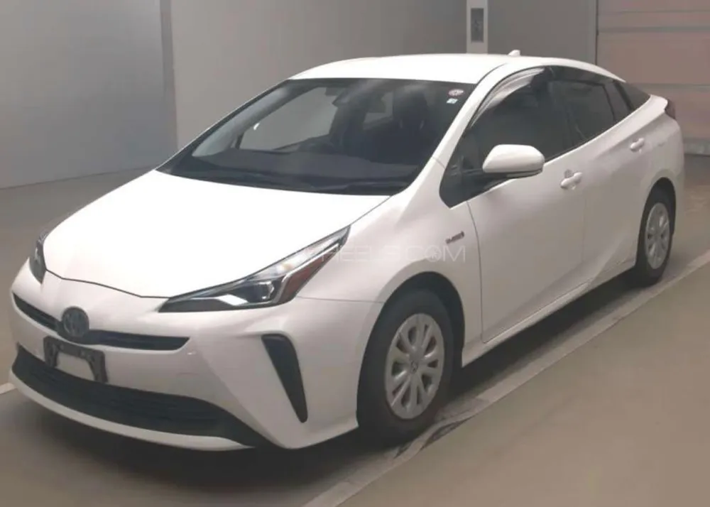 Toyota Prius 2020 for Sale in Karachi Image-1