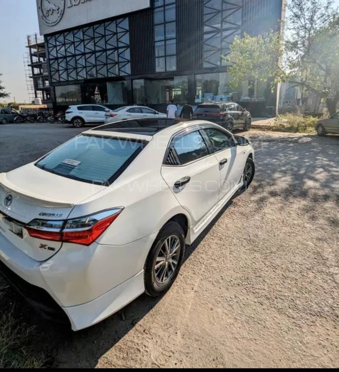 Toyota Corolla 2019 for Sale in Islamabad Image-1