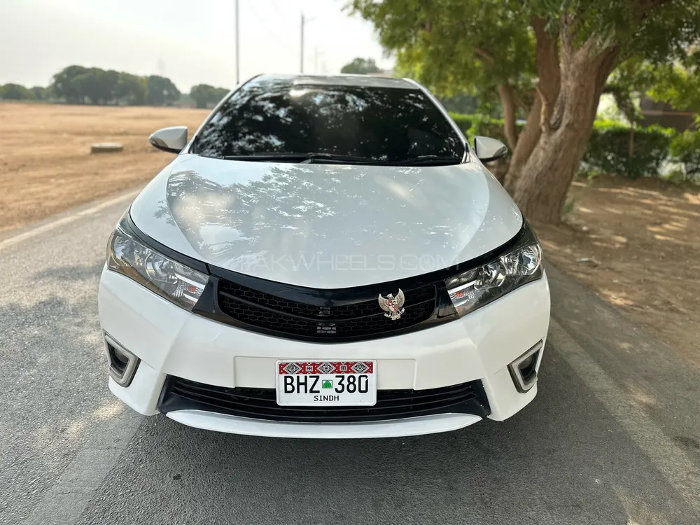 Toyota Corolla 2017 for Sale in Karachi Image-1