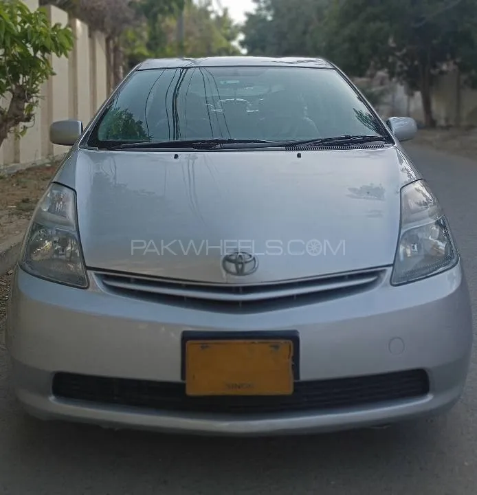 Toyota Prius 2010 for Sale in Karachi Image-1