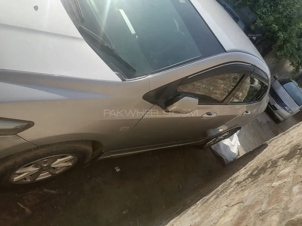 ہونڈا سٹی 2010 for Sale in گجرات Image-1