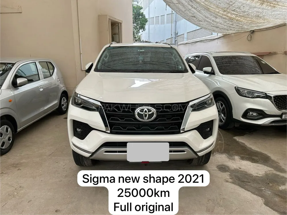 Toyota Fortuner 2021 for Sale in Karachi Image-1