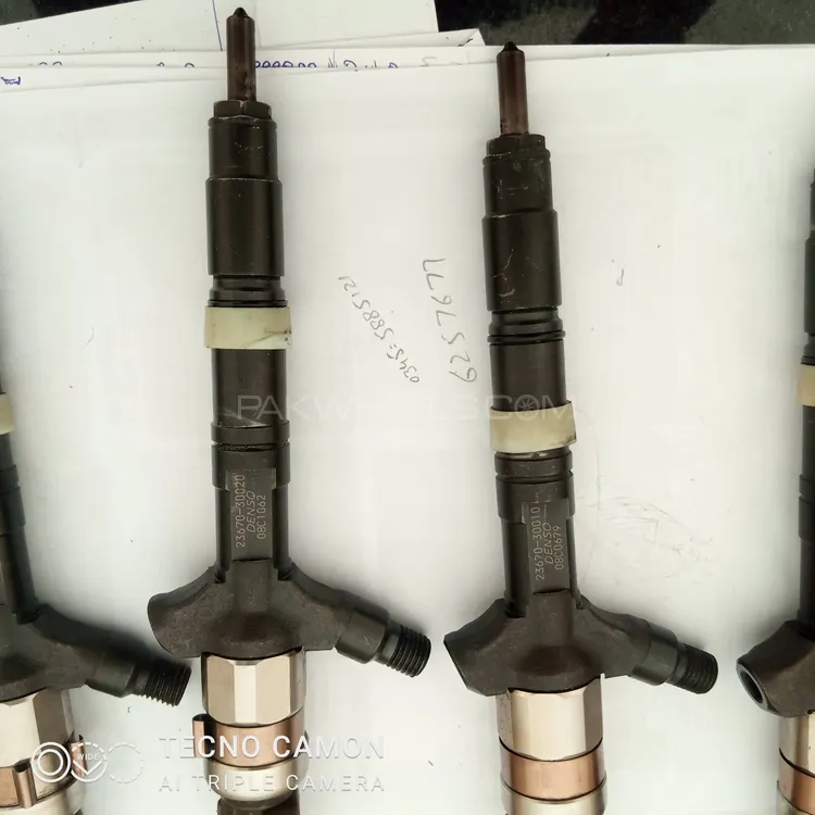 Prado Tz  Diesel 2001 injector set Image-1