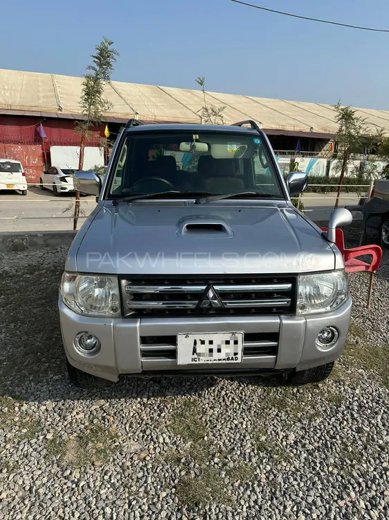 Mitsubishi Pajero Mini 2011 for Sale in Islamabad Image-1