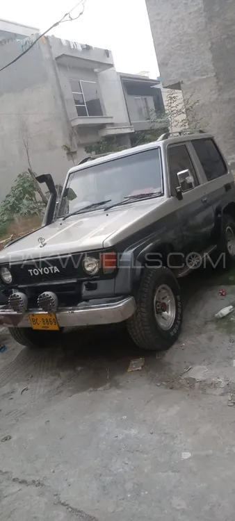Toyota Land Cruiser 1986 for Sale in Lahore Image-1