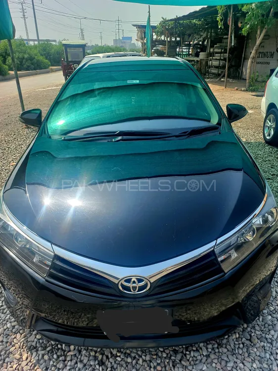 Toyota Corolla 2016 for Sale in Peshawar Image-1