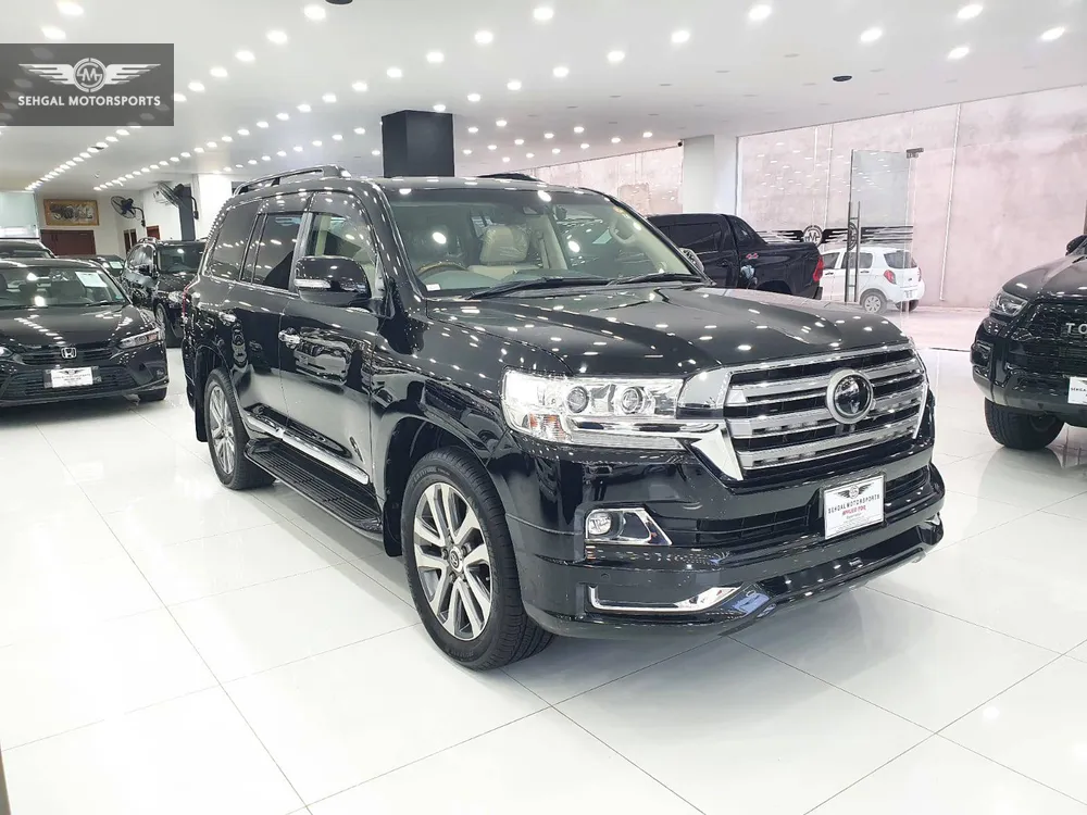 Toyota Land Cruiser 2018 for Sale in Islamabad Image-1
