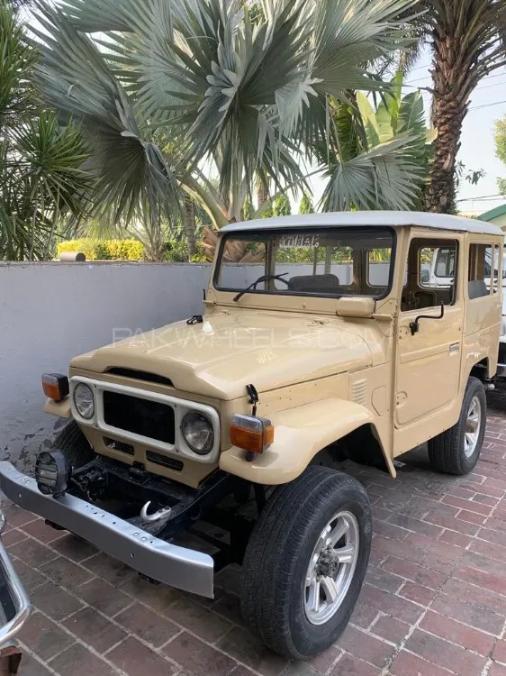 Toyota Land Cruiser 1984 for Sale in Lahore Image-1