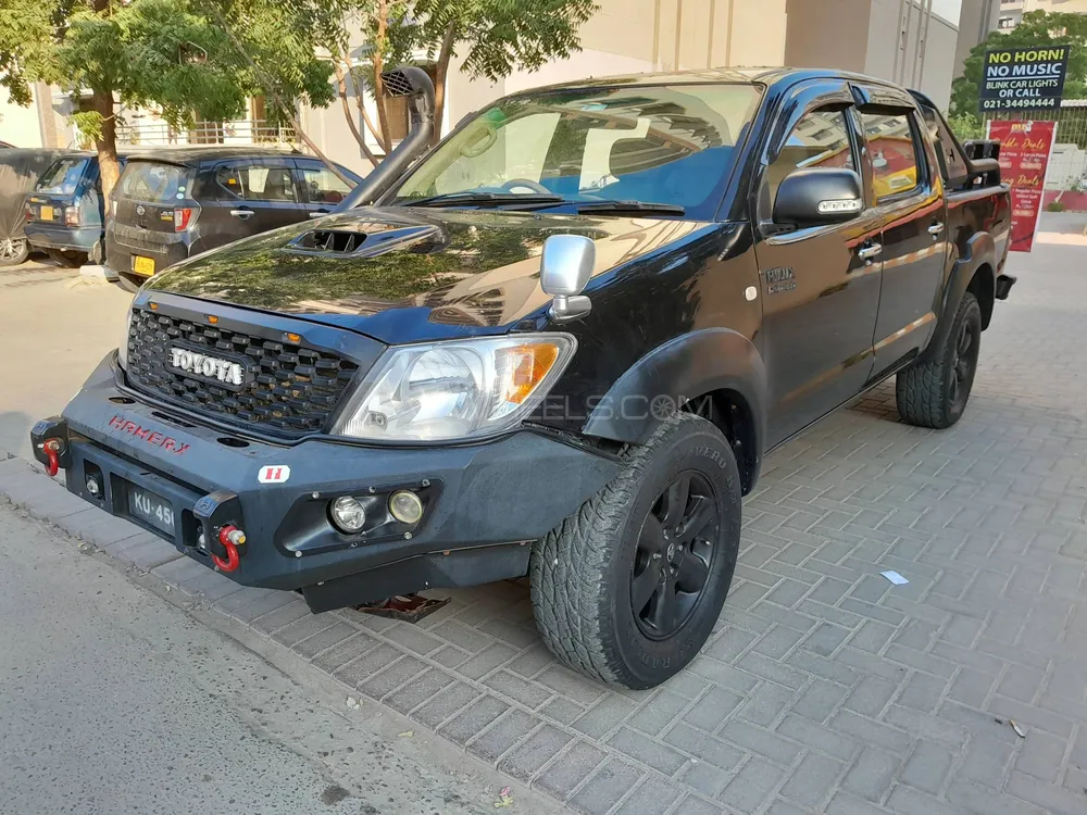 Toyota Hilux 2010 for sale in Karachi