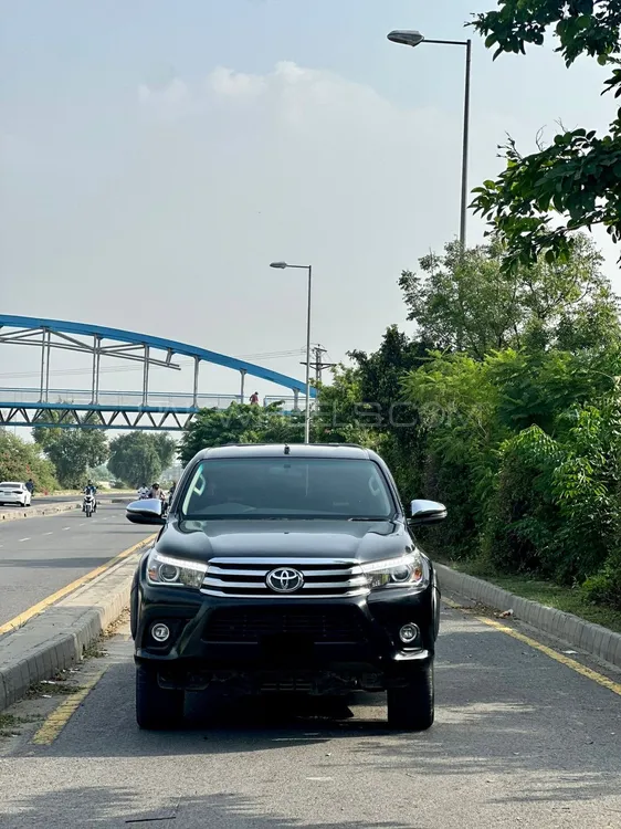 Toyota Hilux 2019 for Sale in Lahore Image-1