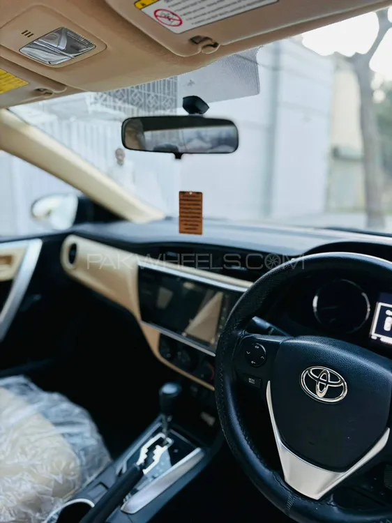 Toyota Corolla 2021 for Sale in Lahore Image-1