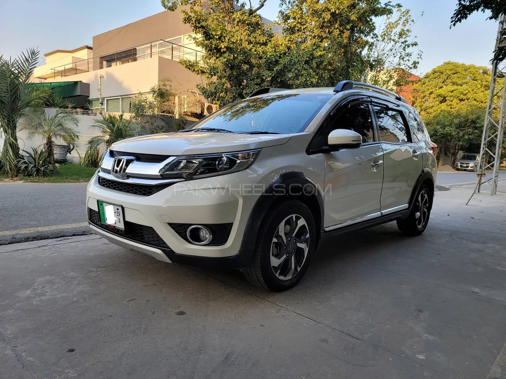 Honda BR-V 2019 for Sale in Lahore Image-1