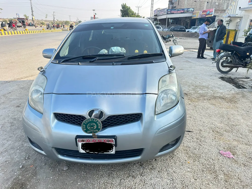 Toyota Vitz 2010 for Sale in Hyderabad Image-1
