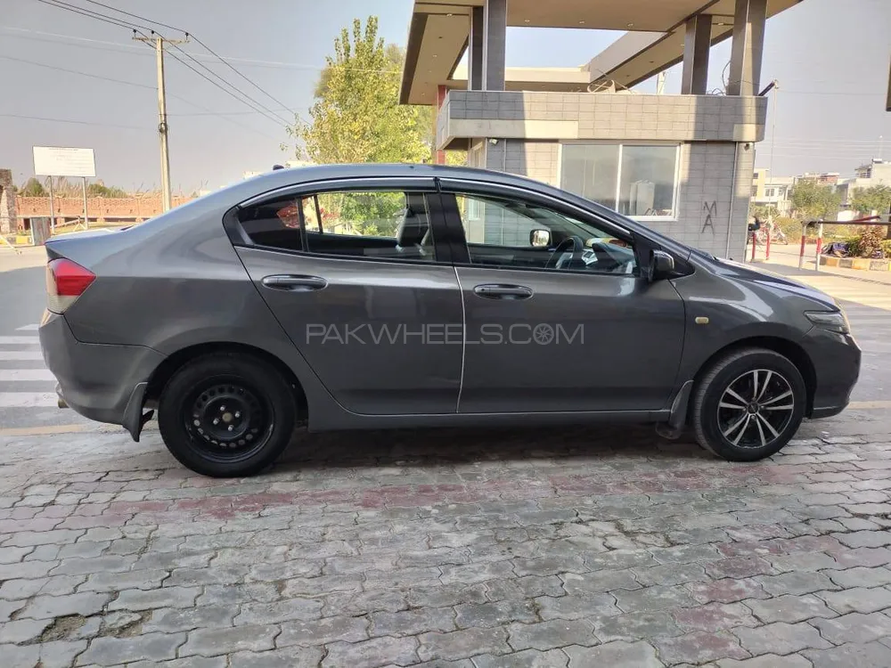 ہونڈا سٹی 2010 for Sale in حافظ آباد Image-1