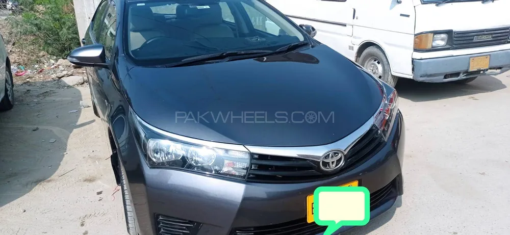 Toyota Corolla 2016 for Sale in Karachi Image-1