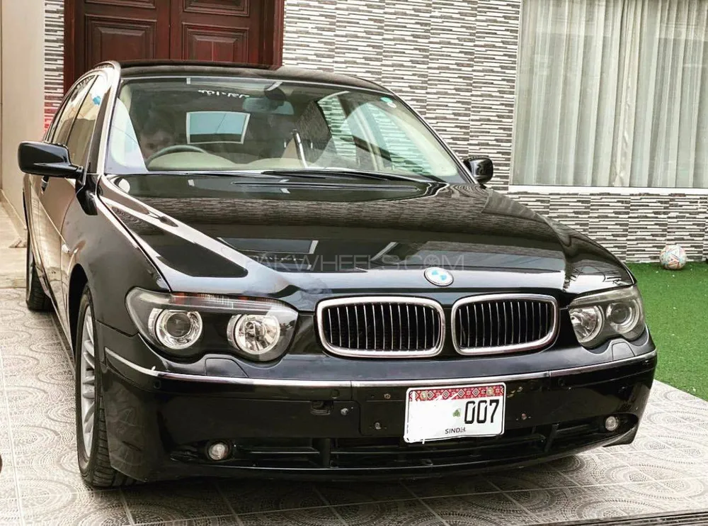 BMW 7 Series 2004 for sale in Karachi
