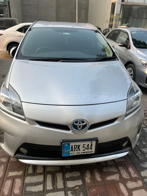 Toyota Prius G Touring Selection Leather Package 18 2015 For Sale In Lahore Pakwheels 5146