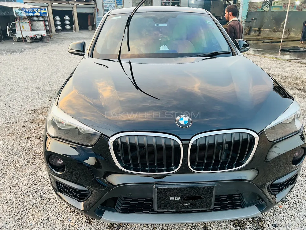 BMW X1 2017 for Sale in Peshawar Image-1