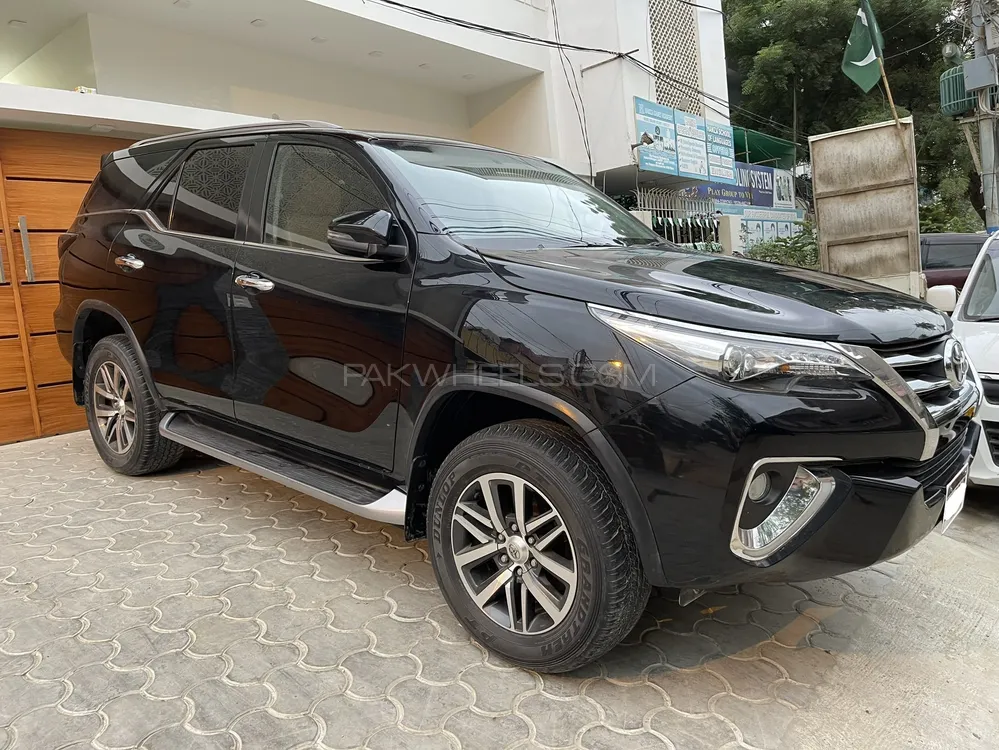 Toyota Fortuner 2020 for sale in Karachi