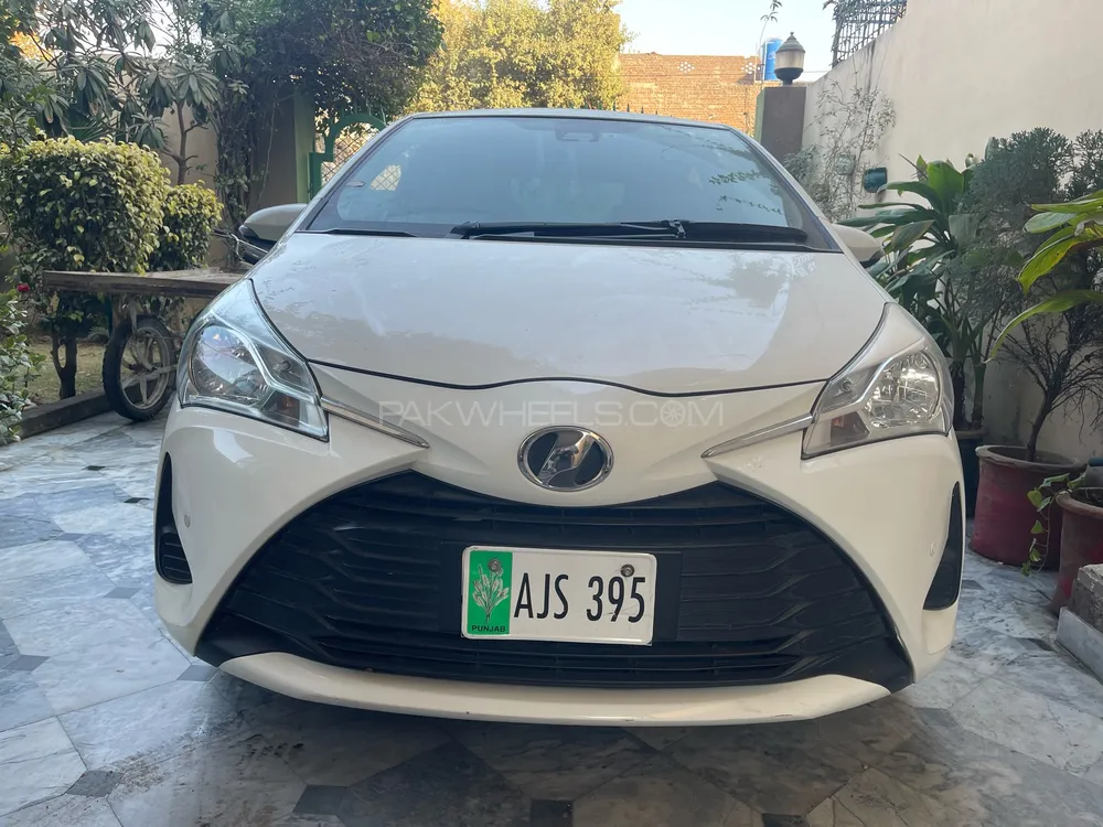 Toyota Vitz 2018 for sale in Gujrat