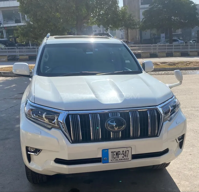 Toyota Prado 2017 for Sale in Rawalpindi Image-1