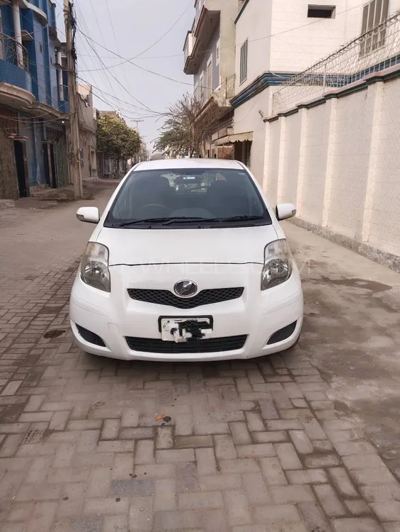 Toyota Vitz F 1.0 2009 for sale in Pir mahal | PakWheels