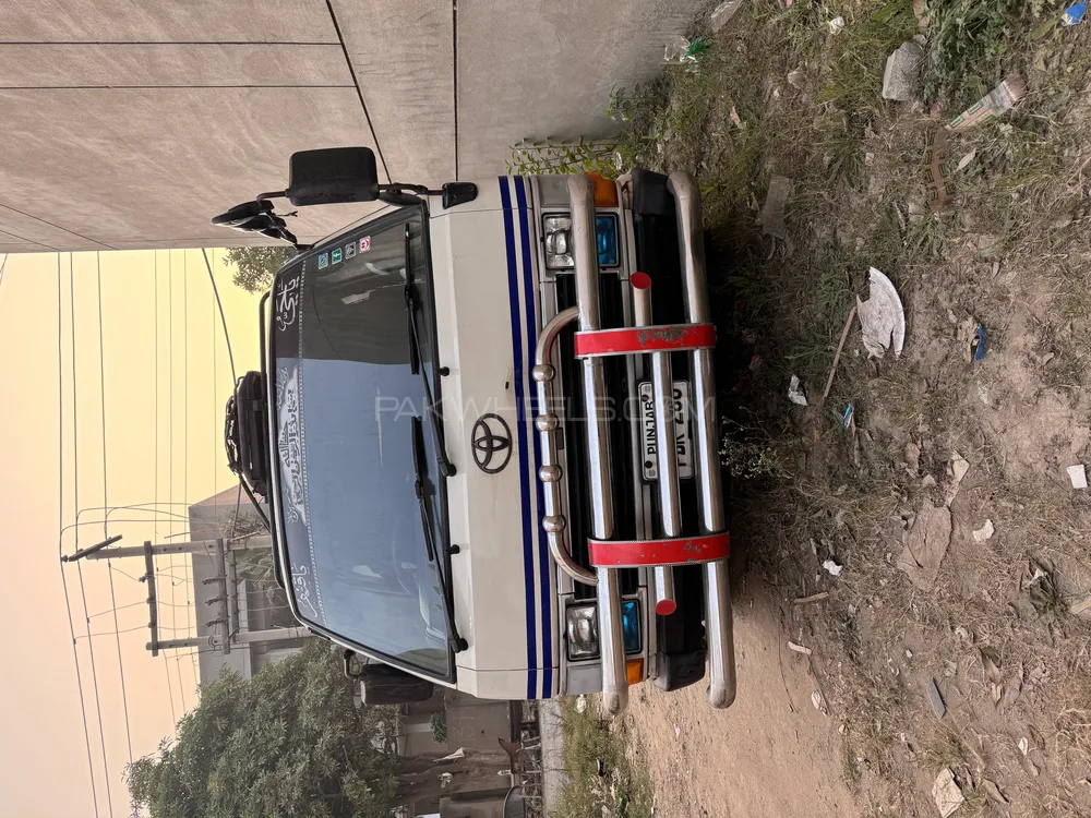 Toyota Hiace 1985 for sale in Faisalabad