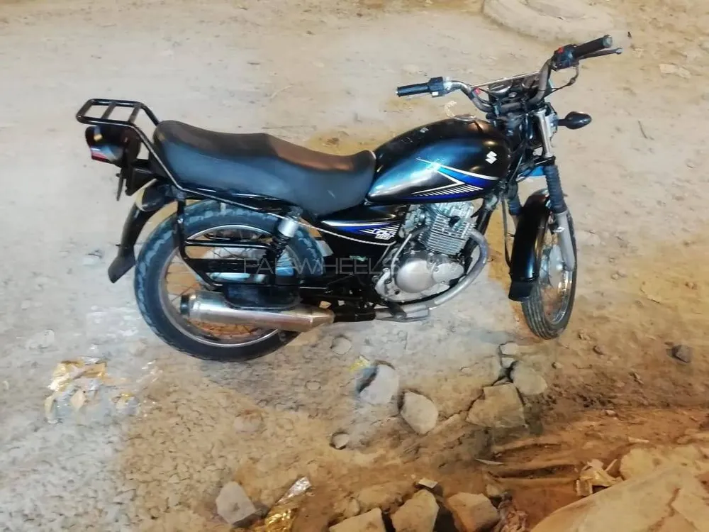 Used Suzuki GS 150 2013 Bike for sale in Karachi - 516329 | PakWheels