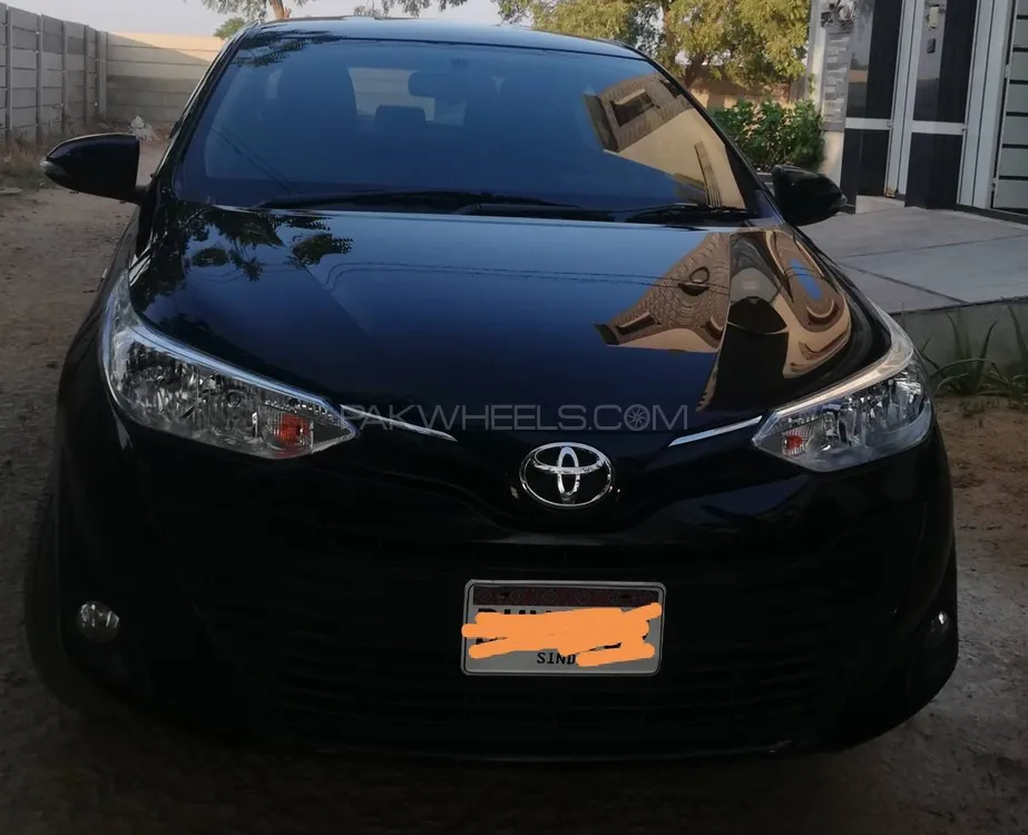 Toyota Yaris Sedan 2021 for Sale in Karachi Image-1