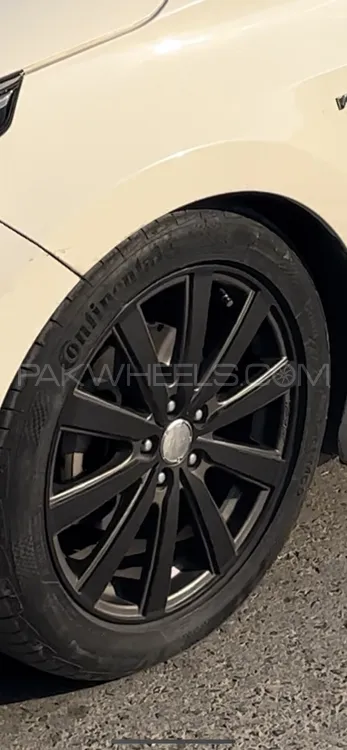 17 inch rims and tires Image-1