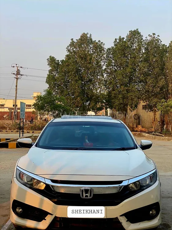 Honda Civic Oriel 1.8 i-VTEC CVT 2016 for sale in Karachi | PakWheels