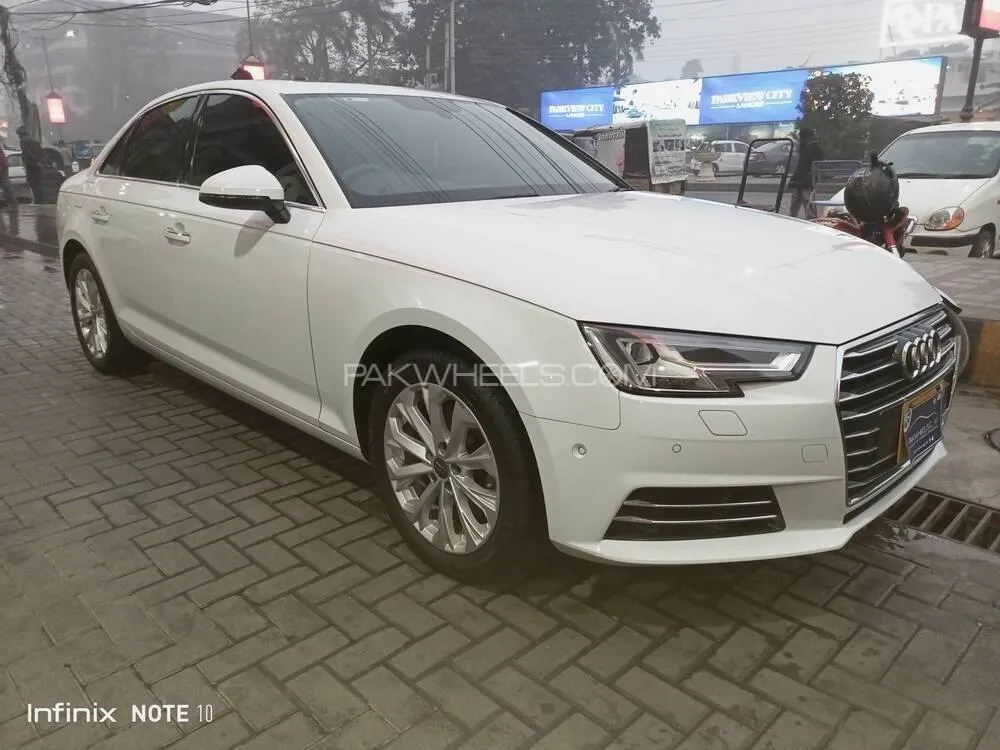 Audi A4 2018 for sale in Lahore