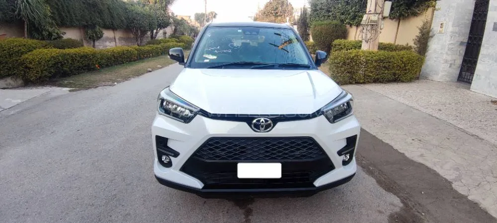 Car toyota raize price in india
