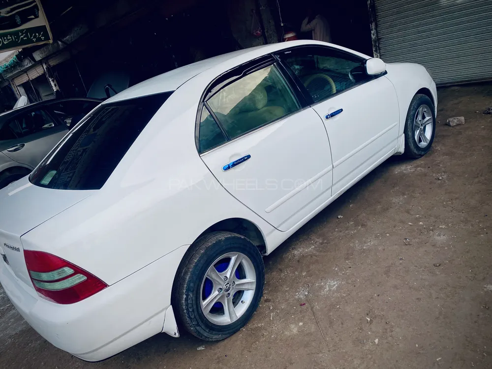 Toyota Corolla 2001 for Sale in Karak Image-1
