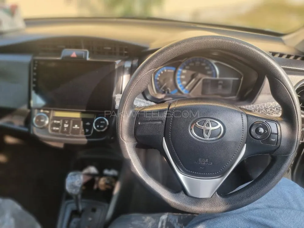 Toyota Corolla Axio 2017 for sale in Charsadda