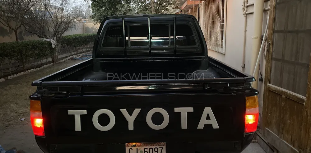 Toyota Hilux 1994 for sale in Sukkur