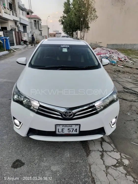 Toyota Corolla Altis Grande CVT-i 1.8 2014 for sale in Lahore | PakWheels