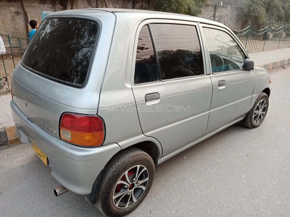 Daihatsu Cuore 2010 for Sale in Lahore Image-1