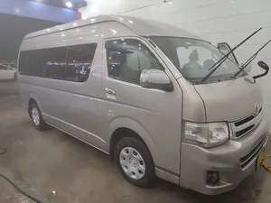 Toyota hiace 10 seater best sale for sale