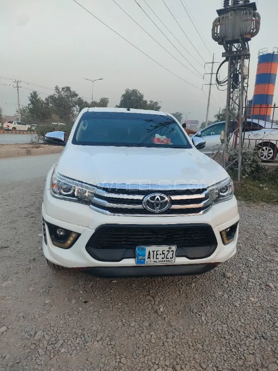 Toyota Hilux 2018 for sale in Peshawar