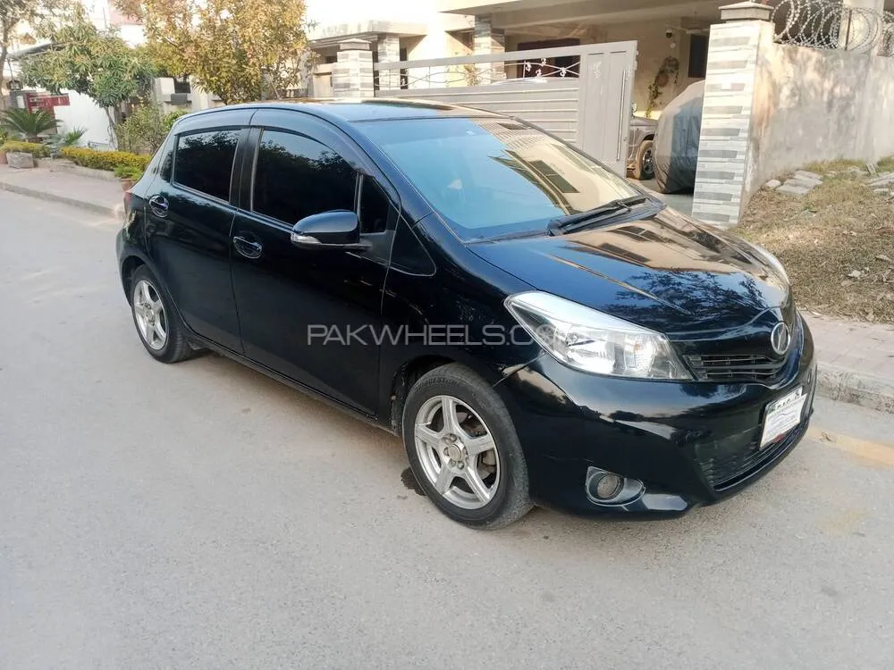 Toyota Vitz 2014 for sale in Islamabad