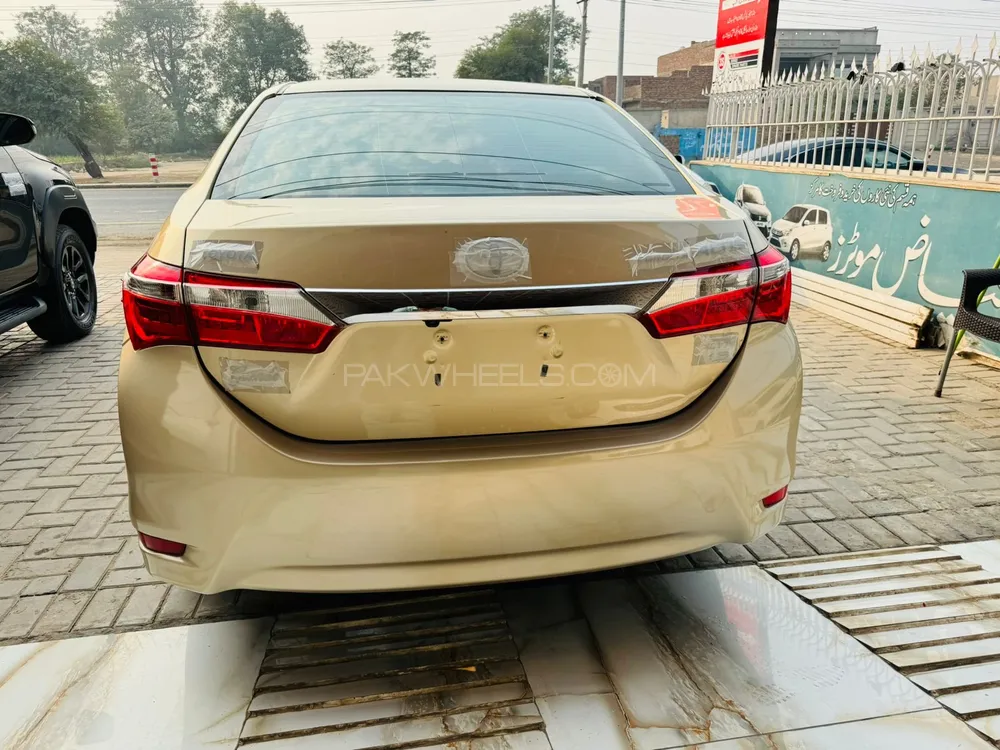 Toyota Corolla 2015 for sale in Multan