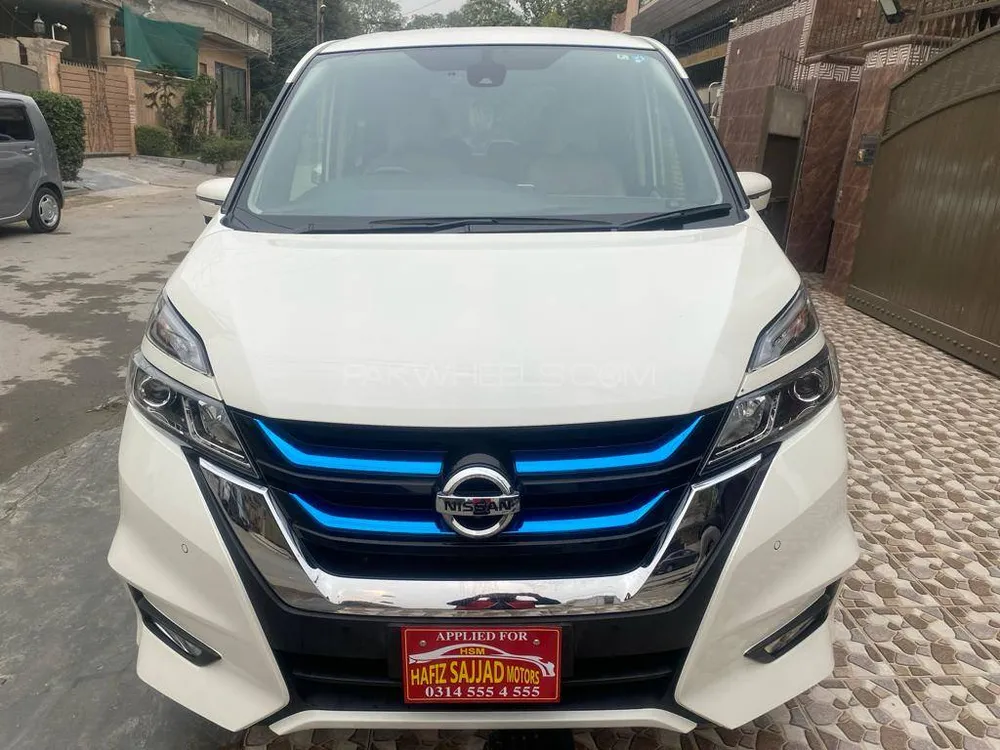 Nissan Serena 2024 for Sale in Lahore Image-1
